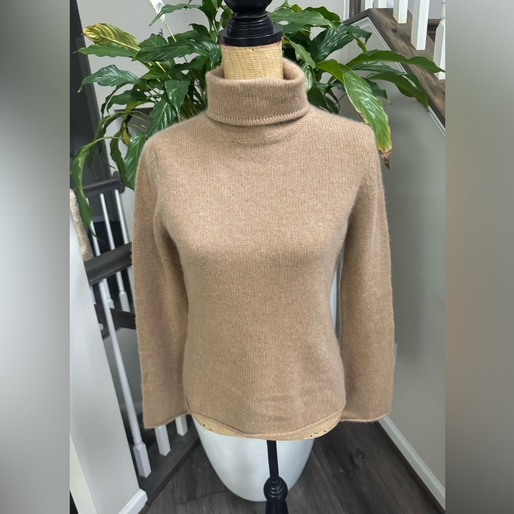 Folio turtle‎ neck sweater M